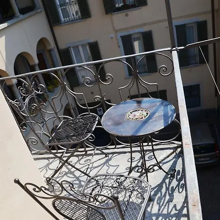 Angolo Del Poeta 4* Bergamo