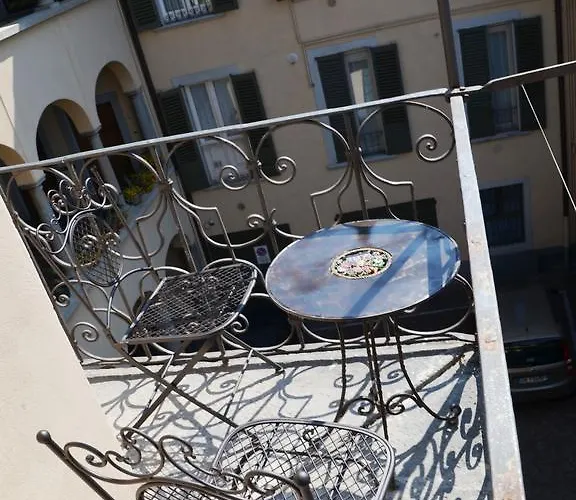 Angolo Del Poeta 4* Bergamo