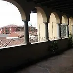 安哥罗德尔波耶塔酒店 4*