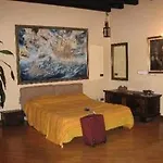 Angolo Del Poeta
