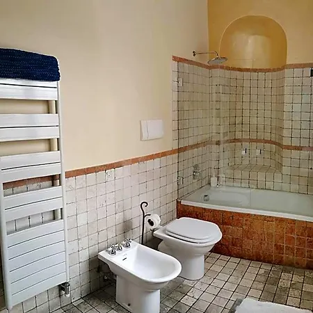 Angolo Del Poeta 4*