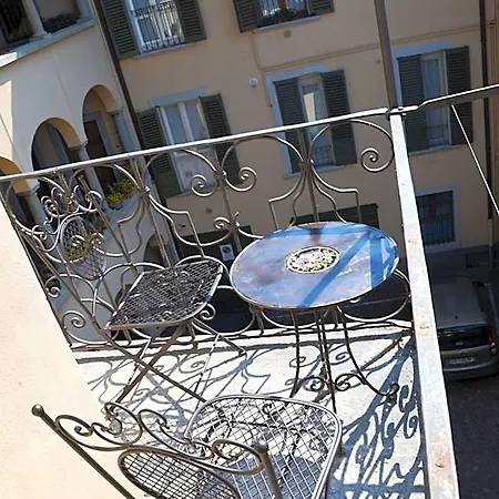 Angolo Del Poeta Bed & Breakfast Bergamo