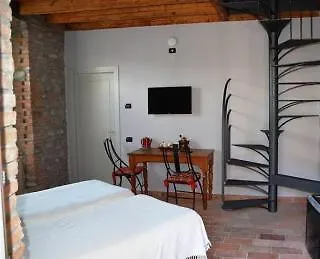 Angolo Del Poeta Bed and Breakfast Μπέργκαμο