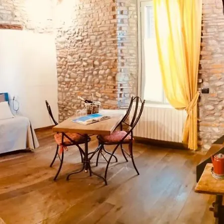 Angolo Del Poeta Bed & Breakfast