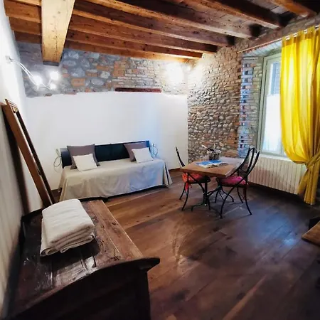 B&B Angolo Del Poeta 베르가모