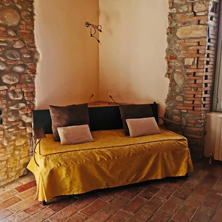 Angolo Del Poeta