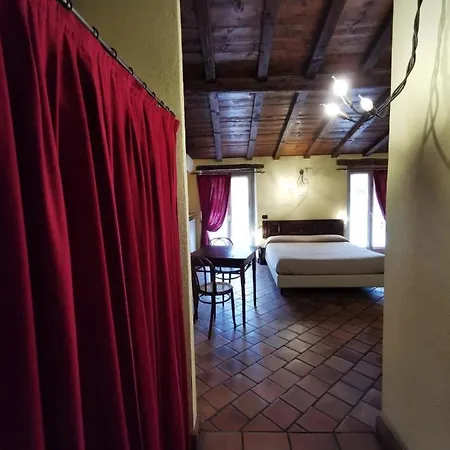 B&B Angolo Del Poeta