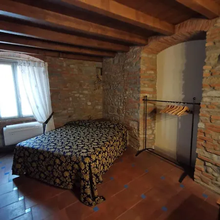 Angolo Del Poeta B&B 베르가모