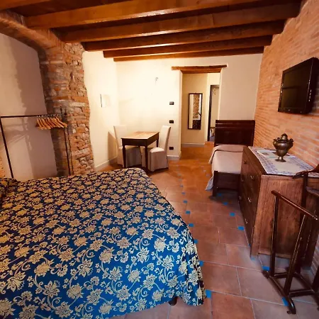 Angolo Del Poeta B&B 2*