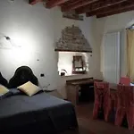 Bed & Breakfast Angolo Del Poeta 4*