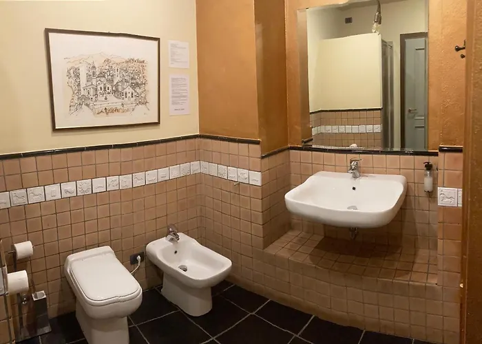 Angolo Del Poeta 4* Bergamo