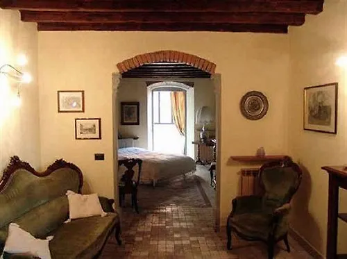 Bed & Breakfast Angolo Del Poeta 4*